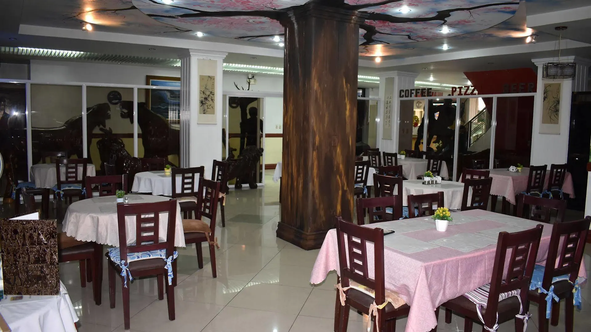 **  Tomobe Hotel Angeles Philippines